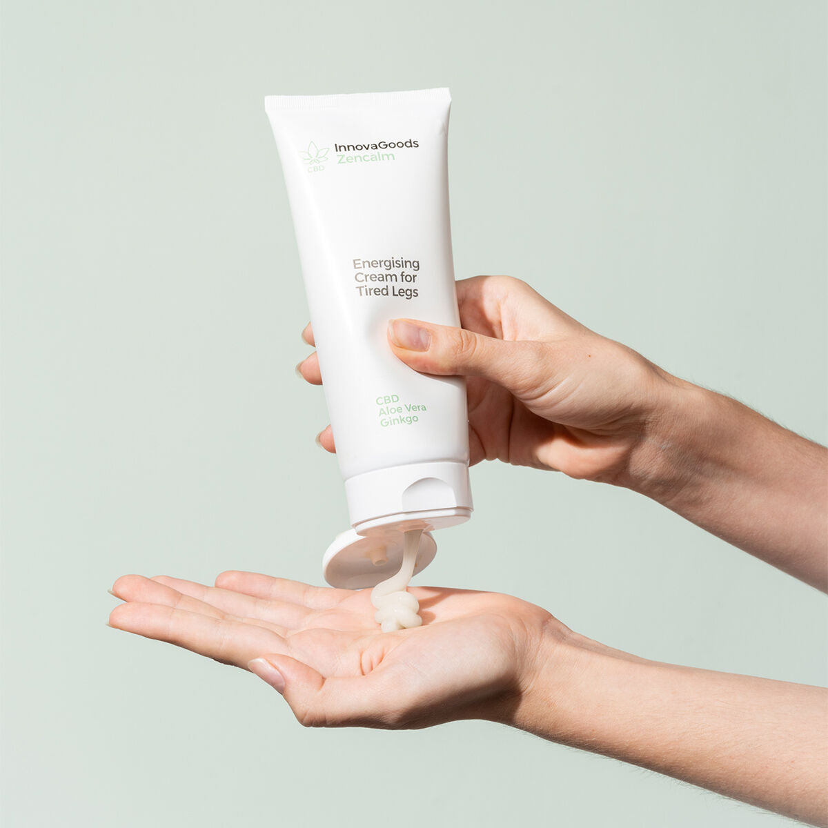 Cremă Energizantă pentru Picioare Obosite CBD Zencalm InnovaGoods 200 ml - SAPPHIRO